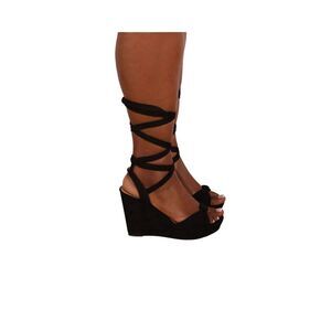 Fashion Nova New In Damaged Box. Black Tie Wedges Size 10